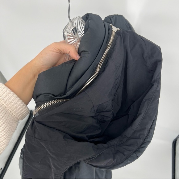 Everlane The ReNew Short Black Winter Outdoor Hooded Quilted Puffer Coat Medium - Picture 9 of 9
